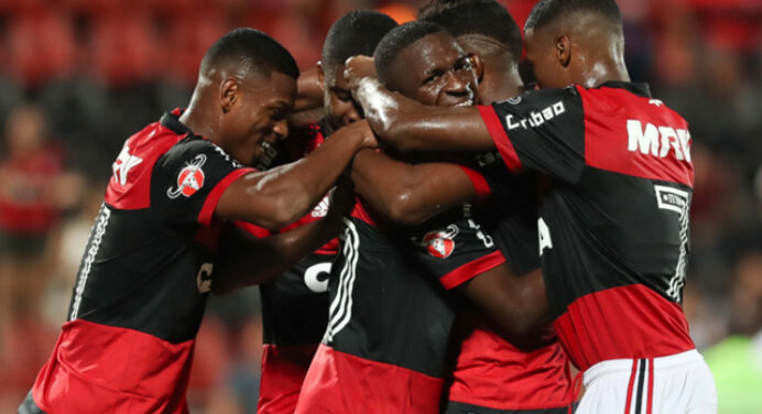 GE: “Vinicius como astro, títulos e moral no Fla: por que a ‘Geração 2000’ é badalada?”