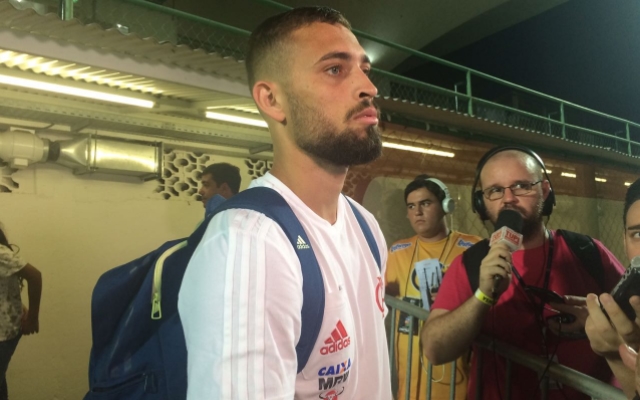 Léo Duarte: “É importante estrear no começo do campeonato, eu joguei pouco ano passado”