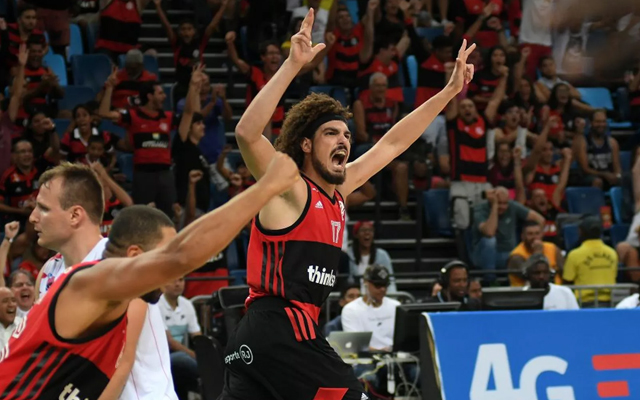 GE: “Ainda mirando o topo, Flamengo recebe o Basquete Cearense na Arena Carioca 1”