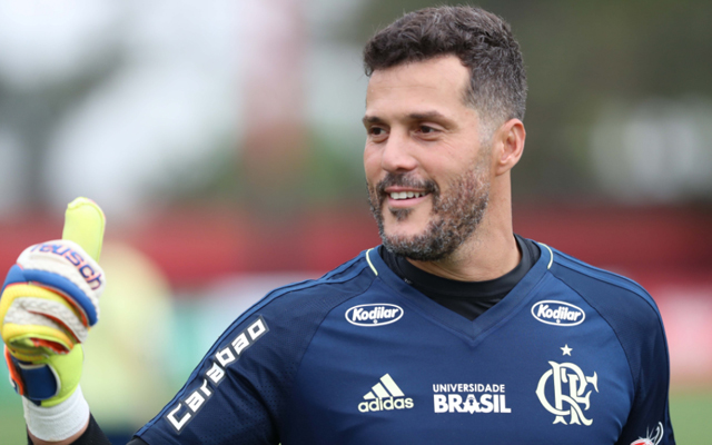 Júlio César afirma: 'Não me considero o melhor goleiro da história do  Flamengo