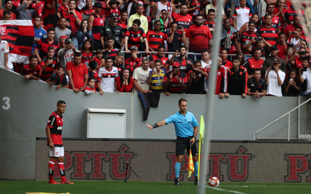 Mané Garrincha ganha força para receber final entre Flamengo e Botafogo