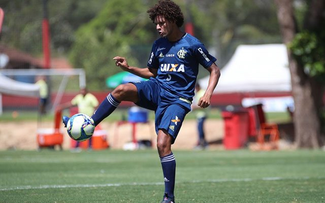 Willian Arão tem lesão constatada e estreia na temporada deve ser adiada