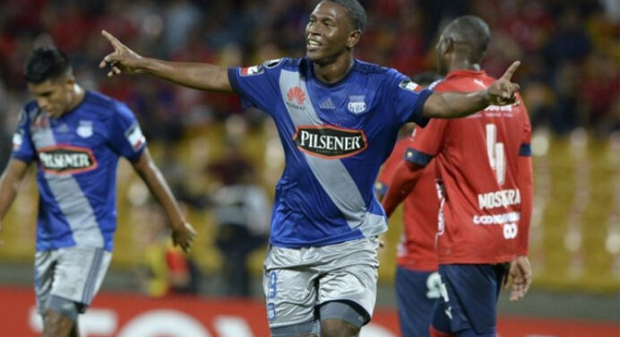 De olho no rival: artilheiro do Emelec na Libertadores não encara o Flamengo