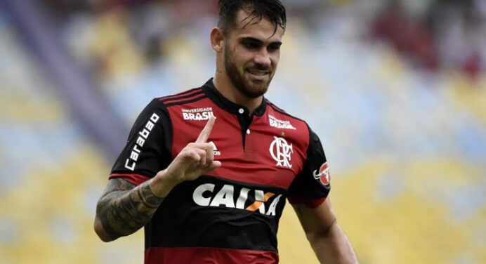 Segundo jornalista, Vizeu vai ser relacionado no lugar de Lincoln