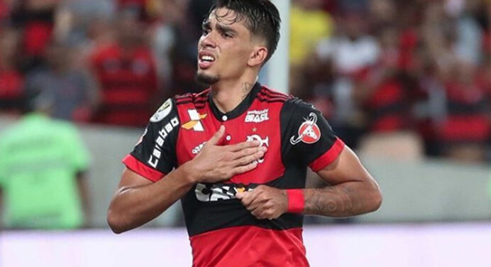 Companheiro de equipe admite que saída de Paquetá do Flamengo não vai demorar
