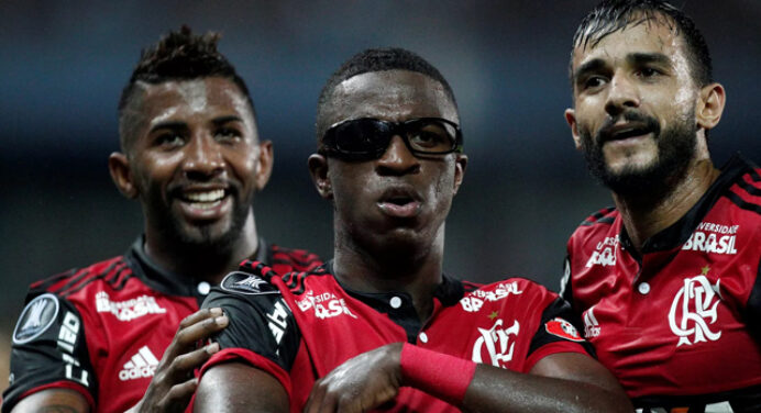 GE: “Vinicius em 50 jogos: números, gols, momentos marcantes e evolução física”