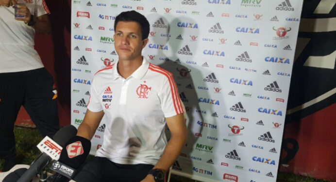 Barbieri fala sobre Everton: “A gente fez opções por aqueles que querem estar no Flamengo”