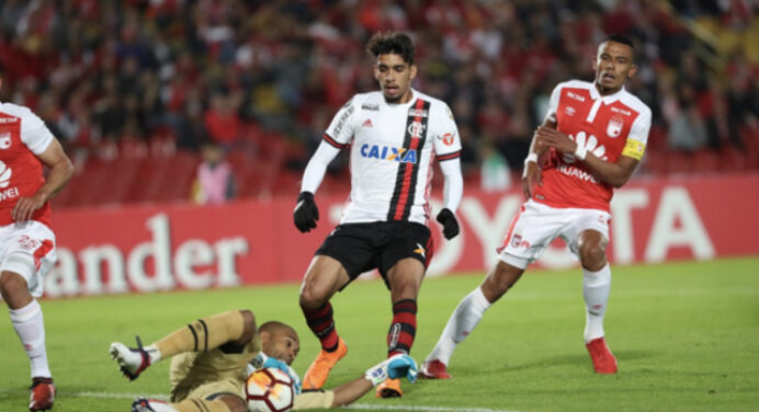 Rica Perrone: “Flamengo, o “mete-fofo””