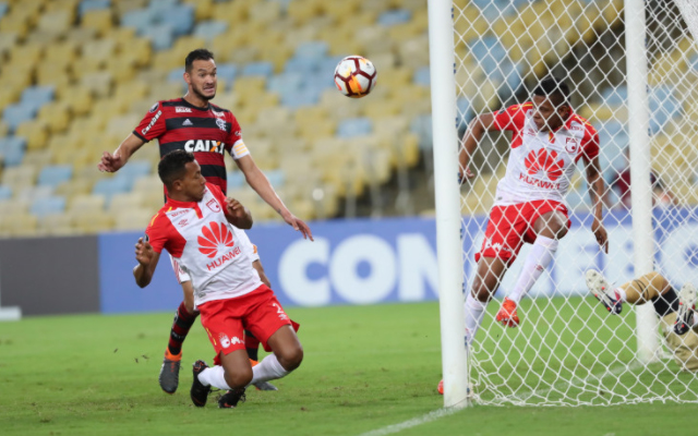 Pontos desperdiçados? Veja cinco chances incríveis que o Fla perdeu contra o Santa Fe