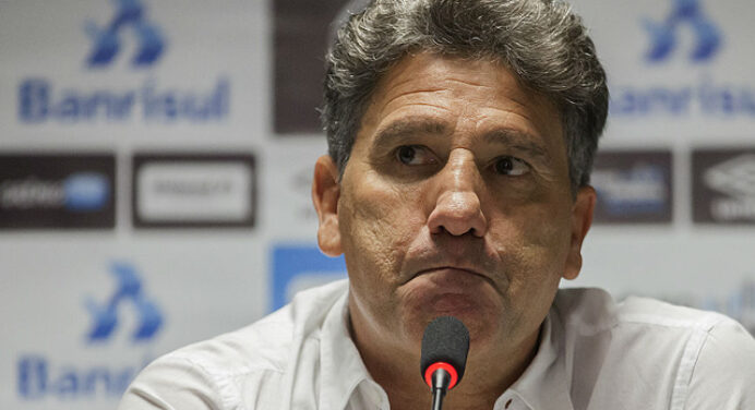 Renato Gaúcho recusou proposta do Fla de quase R$ 1 milhão, informa jornalista