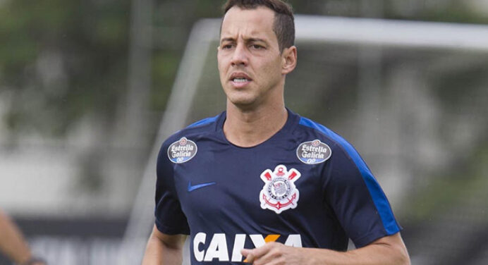 Rodriguinho abre o jogo sobre bastidores da sondagem do Flamengo