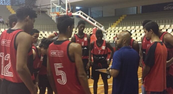 Base do Basquete vence quatro partidas no final de semana