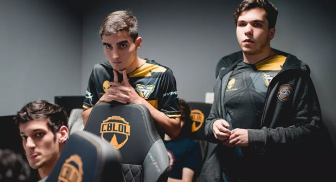 Sportv: “Team One perde Série de Promoção e vai enfrentar o Flamengo por vaga no CBLoL”