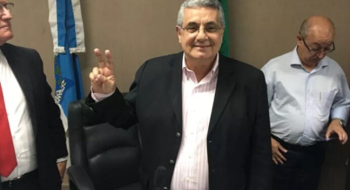 Fla se abstém, mas rivais votam em reeleição e atual presidente da Ferj continua no cargo