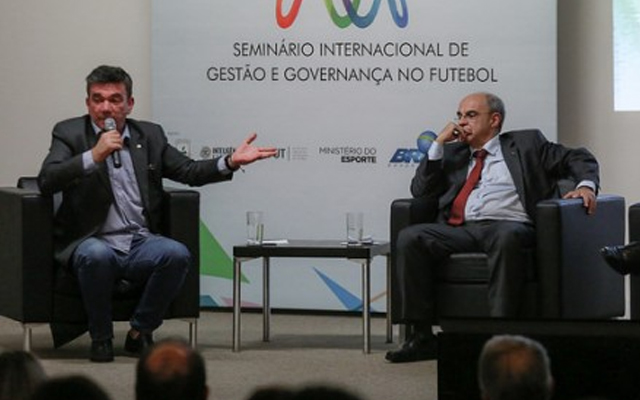 Andrés Sanchez elogia gestão de Bandeira, mas cutuca: “Por que vendeu o Vinicius Junior?”