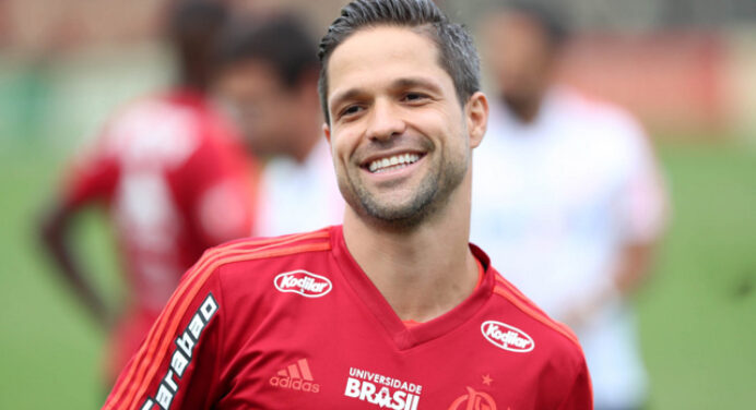 Jornalista aposta em vitória do Atlético-MG sobre o Fla e dispara: “Galo sempre foi prejudicado pelo apito rubro-negro”