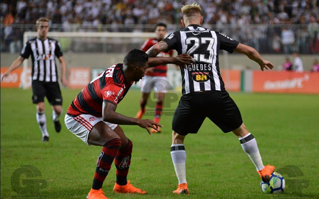 Jogador do Atlético-MG desvaloriza vitória do Fla: “Demos uma aula de futebol”