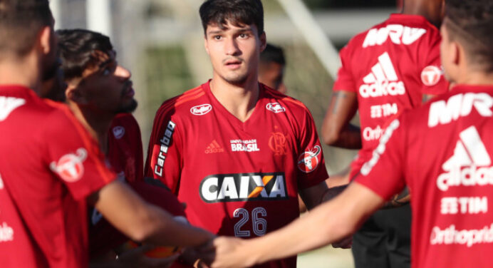 A fim de adquirir ritmo de jogo, Thuler pode jogar decisão do estadual Sub-20 pelo Fla