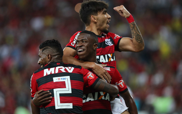 Vitória sobre o River Plate no Monumental de Núñez vale o primeiro lugar do grupo 4 para o Flamengo