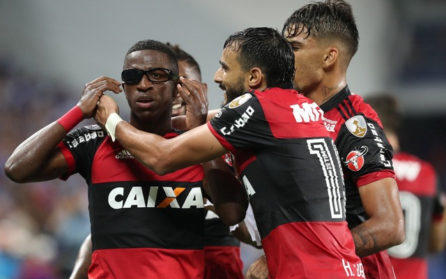 Trauco como meia pelo lado, marcação por zona e a volta da mobilidade no  Flamengo - Coluna do Fla