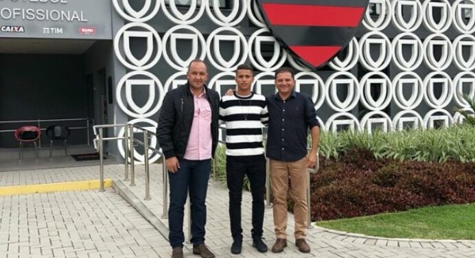 Fla contrata Luis Gustavo, lateral-direto ex-Desportivo Brasil para equipe sub-17