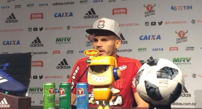 Renê admite desgaste da equipe por conta do calendário apertado