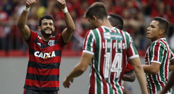 Só notícia boa: gol de Dourado, recorde de público e cinco pontos de vantagem