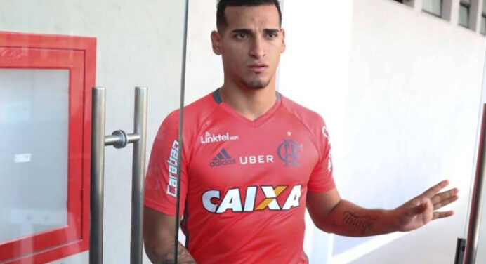 Comentarista brinca com declaração de Trauco: “Deus o abençoe, pode ir”