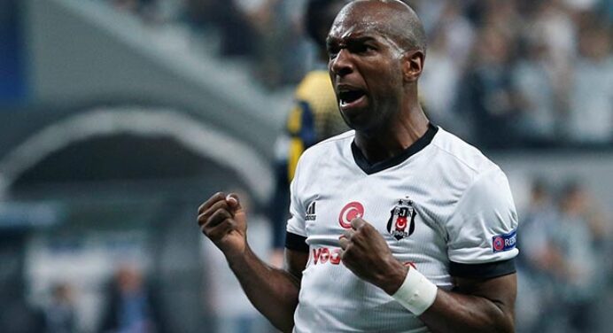 Jornalista compara Vinicius Jr a Ryan Babel