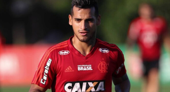 Trauco desabafa após se despedir da Copa: “Quero sair do Flamengo, estou muito incomodado”
