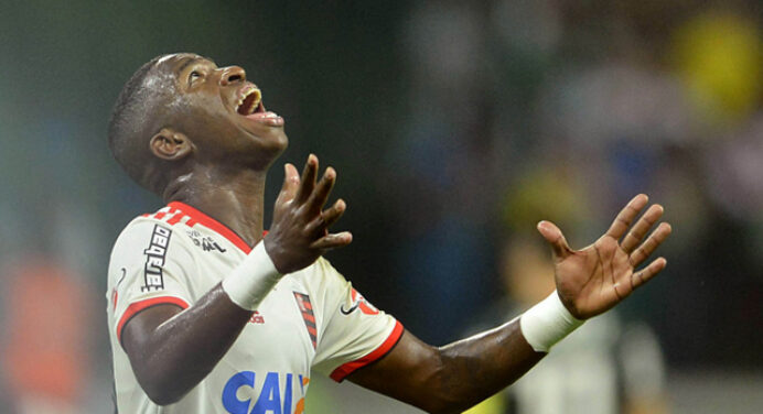 Fla é único clube que marcou gols em todos os jogos do Brasileirão 2018