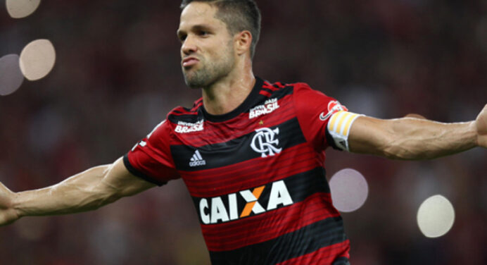 Roberto Assaf: “Fla 2 x 0 Paraná. Fica Vinícius! E segue o líder!”
