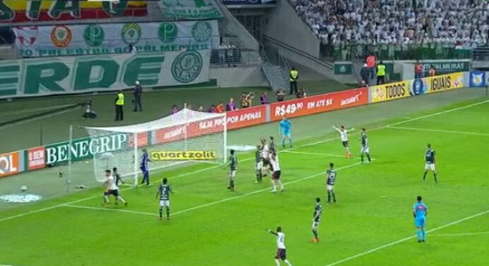 Vídeo: Thuler marca de cabeça e empata pro Flamengo