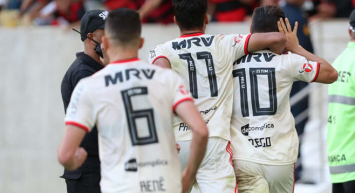 Juca Kfouri: “O líder é o Flamengo. E ponto!”