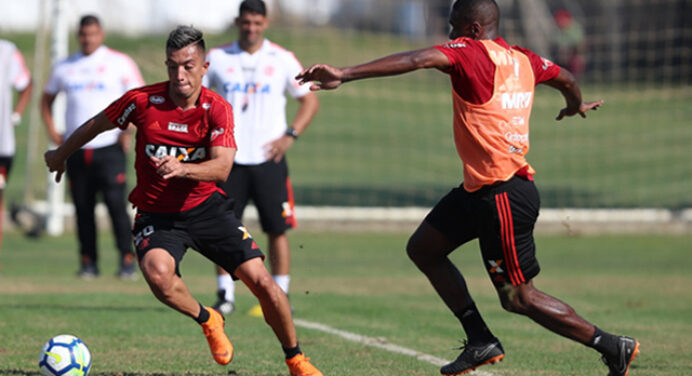 Fla deseja ver Uribe em campo contra o São Paulo