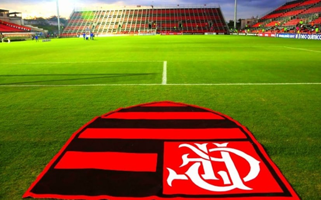 OFICIAL! Flamengo rescinde contrato com Isla - Urubu Interativo