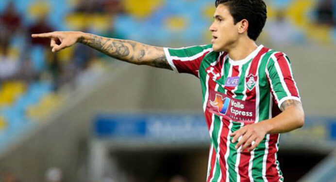 Destaque do Fluminense alfineta: “Ganhar do Flamengo é normal”