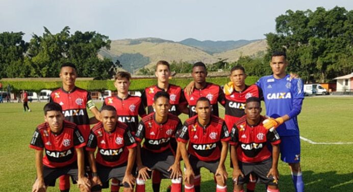 Sub-16 encerra primeiro turno da Guilherme Embry com goleada em cima do Piscinão de Ramos