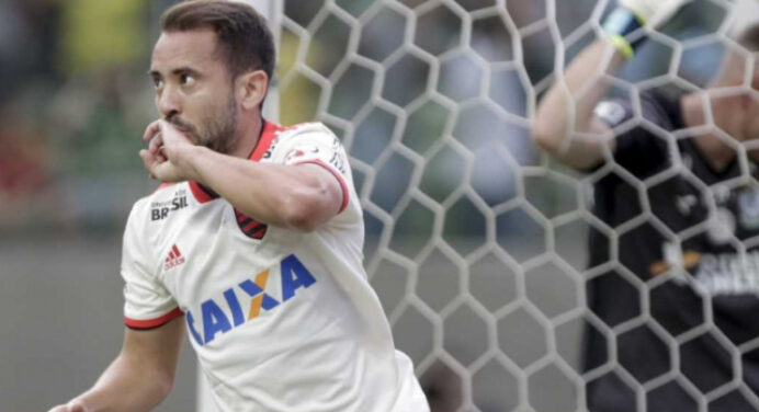 Everton Ribeiro brilha, mas Fla sofre gol de empate no fim e vê São Paulo se distanciar na tabela