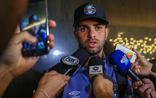 Luan faz alerta sobre trio ofensivo do Fla: “Podem decidir a qualquer momento”