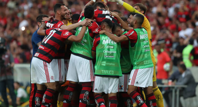 Adílio acredita em tríplice coroa: “Tem condições de ganhar”