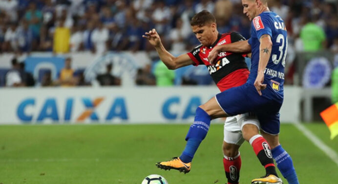 Cruzeiro tem mais chances do título da Libertadores que o Flamengo