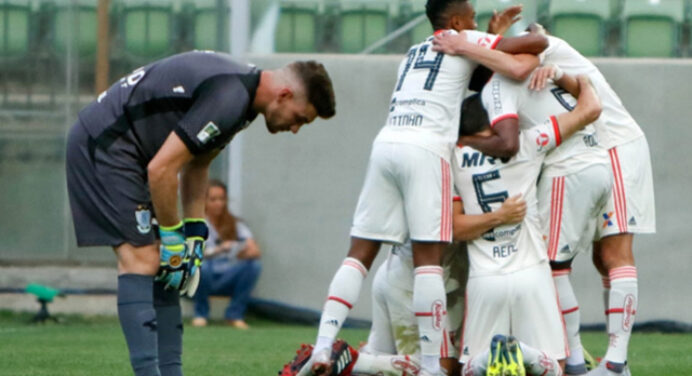 Lance!: “Postura e substituições: o que o Fla leva do empate amargo em Minas”