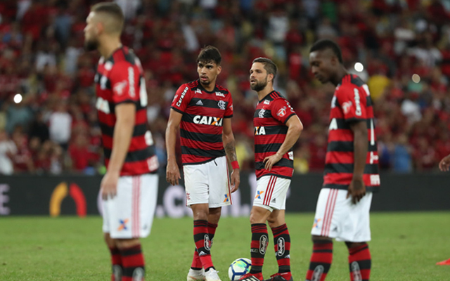 Comentarista dispara: “Será um vexame se o Flamengo for eliminado por esse Corinthians”