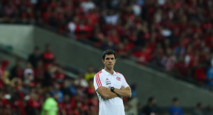 Julio Gomes: “Esse Flamengo não cheira bem”