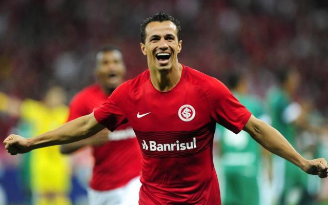 Damião fala por que trocou Fla pelo Inter e revela: “A princípio, não queria me liberar”