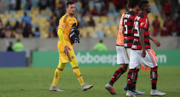 Diego Alves diz ter “testemunha” a seu favor em polêmica com Dorival Júnior, segundo repórter