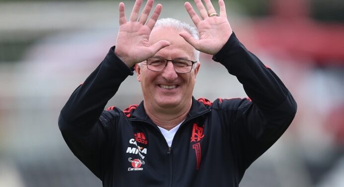 De invencibilidade a pulso firme com Diego Alves: Dorival completa um mês (intenso) de trabalho no Fla