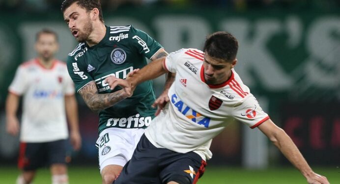 Antes de jogo decisivo, jornalistas opinam sobre Flamengo “passar ileso” nos cartões e Palmeiras não