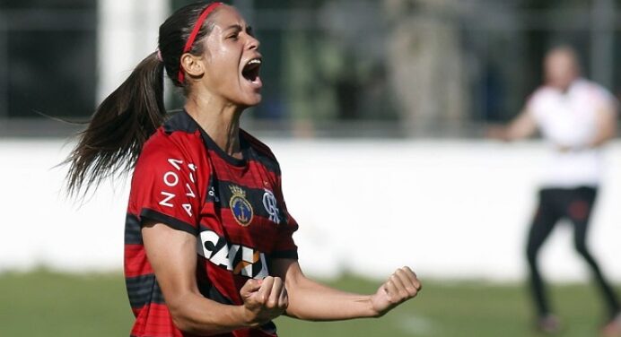 Atacante do Flamengo é convocada para seleção brasileira pela primeira vez